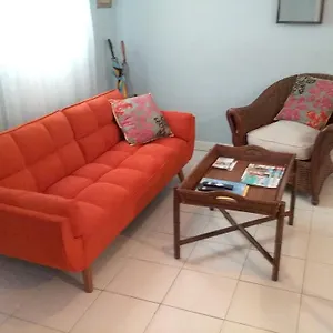 Lynn's Cozy Apartment Nassau